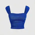 ملابس نسائية