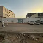 حوش للبيع 14 غرف بسعر ارض مخطط ولي العهد 1 داخل الحد