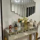 مدخل فخم طاوله ومرايا مستعجل
