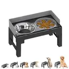 وعاء طعام للكلاب والقطط