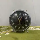 ساعة منبة أثرية عمرها سبعين سنة فأكثر