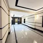 للبيع شقة جديدة بسعر مغري 370 الف وافراغ فوري