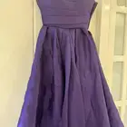 فستان ساتان بنفسجي