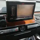حل مشاكل طقطقة شاشة الاودي A8