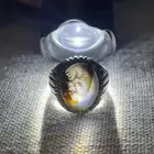 خاتم عقيق يمني شخص مصور جالس