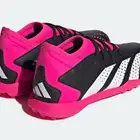 بوت Adidas اصلي   اطفال مقاس 31 ونص