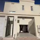 فيلا روف للبيع في حي المطار