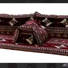 مساند تراثية فاخره للجلسات الشتويه لون احمر جديده