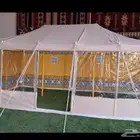 خيمة على شكل بيت شعر