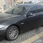 بي إم دبليو الفئة الخامسة 520i موديل 2015 بحالة ممتازة