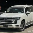تويوتا GXR-L3 بنزين 2025 لدى شركة ابن ذياب للسيارات