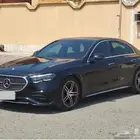 مرسيدس E300 AMG 2024 فل كامل بحالة الوكاله