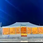 يوجد لدينه خيام وبيوت شعر