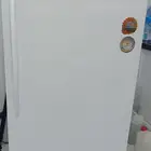 ثلاجة للبيع