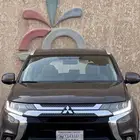 مستبيشي اوتلاندر 2020 نظيف