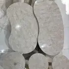 طاولات نصف القمر