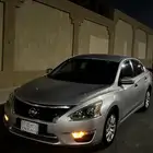 نيسان التيما