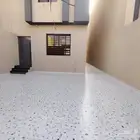 للبيع دور أرضي مع مدخل سياره شمال خميس مشيط