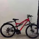 سيكل رياضي شبه جديد استخدام قليل مره بالمزاحمية