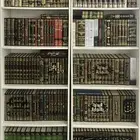 كتب للبيع مكتبه كامله كل كتاب له سعر