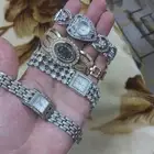 صيني ويباني حريمي