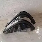 هذه واقيات يد للدراجات النارية (Motorcycle Hand Guards) مدمج