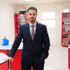 معلم كيمياء وفيزياء وعلوم
