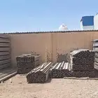 سقالات وشدات معدنية للبيع في الرس