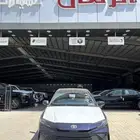 تويوتا   كامري LE هايبرد كحلي 122000 شامل الضريبة