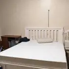 سرير حجم كبير نفرين