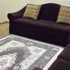 للبيع كنب أمريكي أنيق استخدام نظيف وجودة عالية