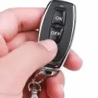 ريموت باب الكراج عدد 3ريموتات ب 135ريال فقط