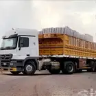 تريله جوانب لنقل البضائع
