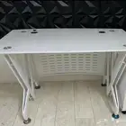 مكتب زجاجي مودرن