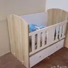 سرير اطفال