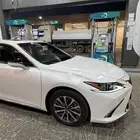 لكزس se 250 2024