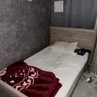 سرير مستخدم ونظيف شاريه من هوم بوكس