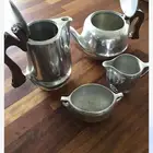 ابريق من شركة Picquot Ware البريطانية الشهيرة