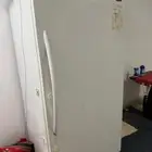 ثلاجة للبيع