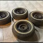 جنوط مرسدس اسود مع كفرات