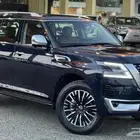 نيسان باترول بلاتينيوم 6 سلندر لون كحلي