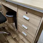مكتب طاوله مع الكرسي جديده