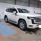 للبيع جيب لاندكلوزر 2022سعودي رقم 2ديزل