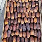 تمر مجدول الكمية بسيطة من تمور الحوطة