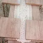 طقم طاولة مجلس كنب مرتفعة بقاعدة حديد لون ذهبي مستعملة ونظيف