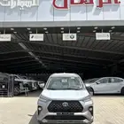 تويوتا فيلوز GLX فل كامل متوفر كل الالوان74900 شامل الضريبة