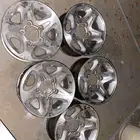 جنوط ربع فيابر ركبة مره وحده صواميل بلد ومعها غطيان