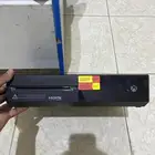 بلاستيشن إكس بوكس ون مع أربع أشرطة على السوم