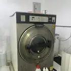 للبيع مغسلة ملابس