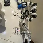 العاب روبوتات و سيارة لعبة للبيع